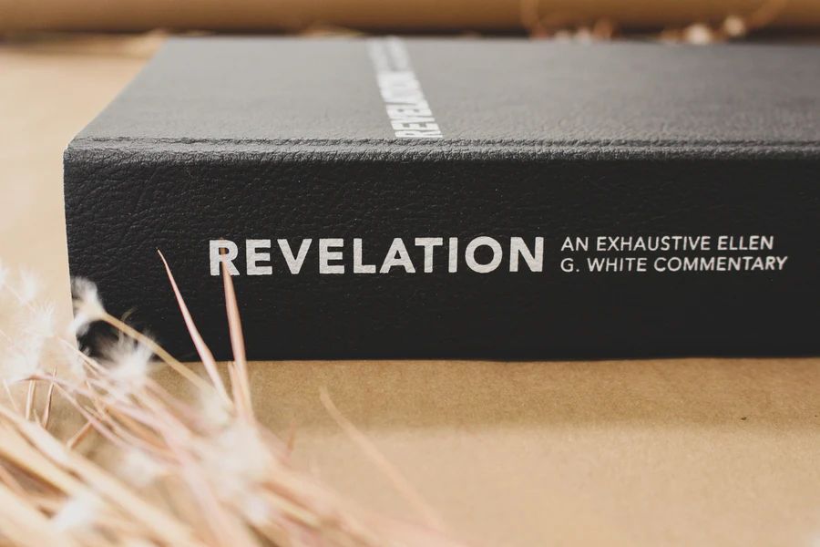 Oklahoma Academy Publishing-Daniel + Revelation, An Exhaustive Ellen G. White Commentary, Englisch_2542273_
